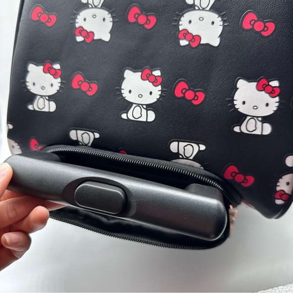 Bioworld x Sanrio Hello Kitty Faux Leather Carry-on Luggage Bag - Picture 3 of 12